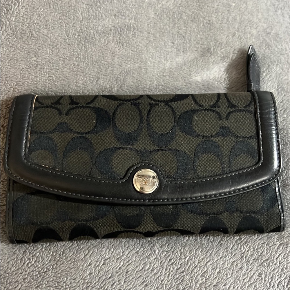 Coach long Wallet